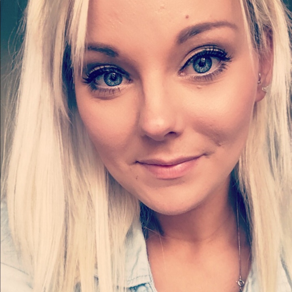 Meet your Posher, Keri